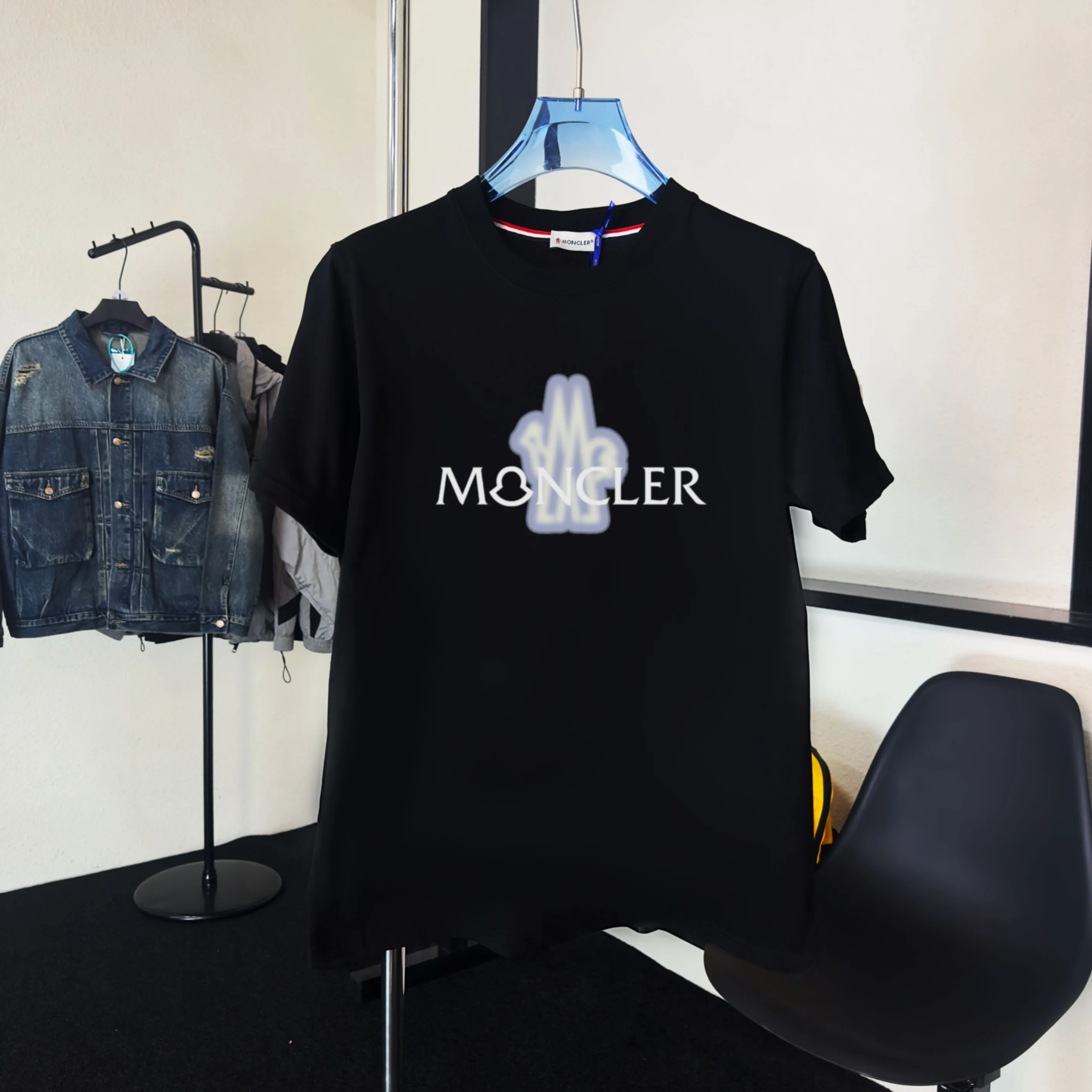 《 ~NFC ~ 》《Moncler~ 》2025New Arrival Quality T , Versatile Quality ！ ‼ 32 250G ‼ ， ， ， ， T 🤪 Sizes：S-M-L-XL-2XL ：Black，White， Same Style